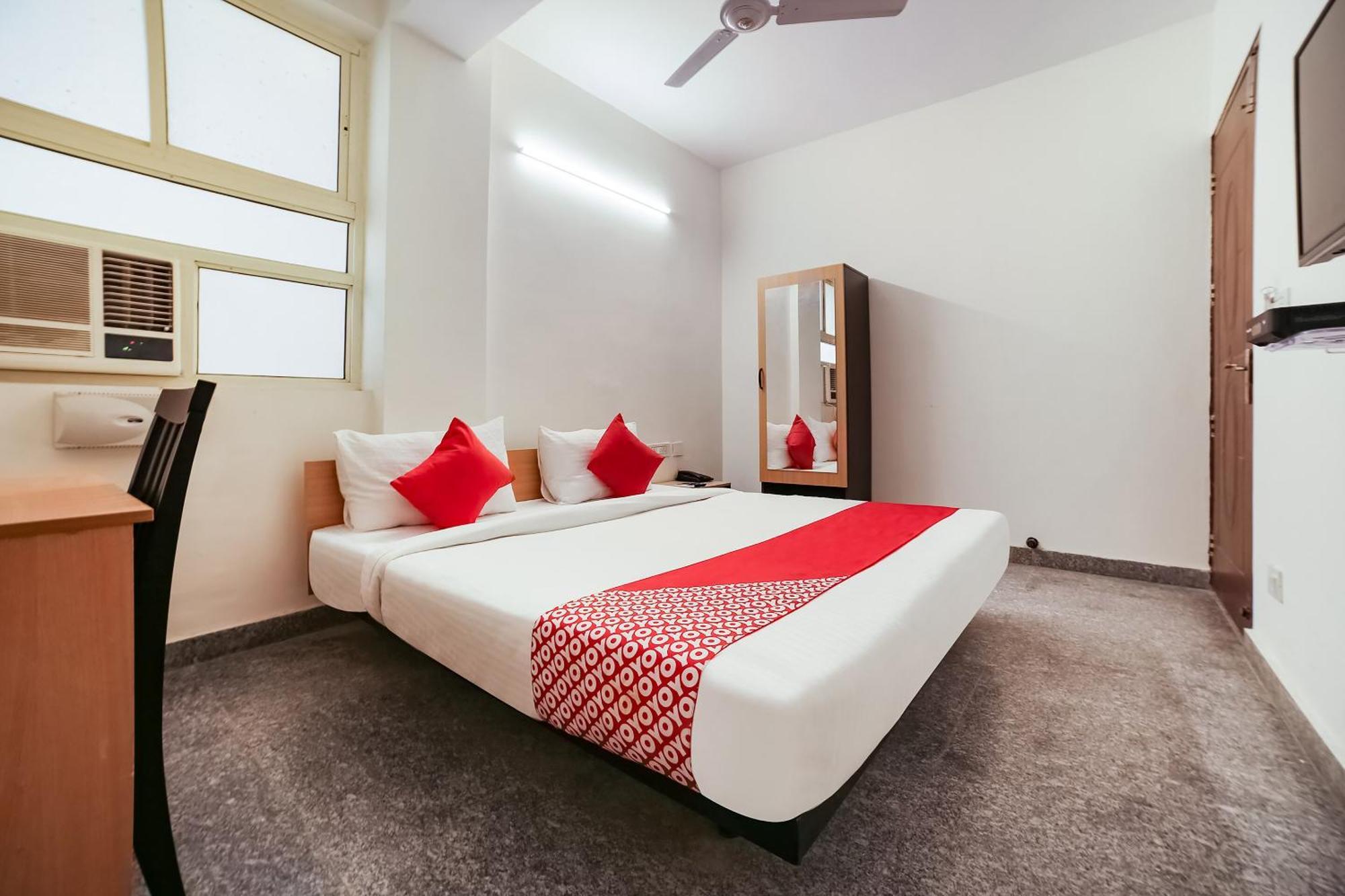 Live On Del5542 Hotel New Delhi Eksteriør billede