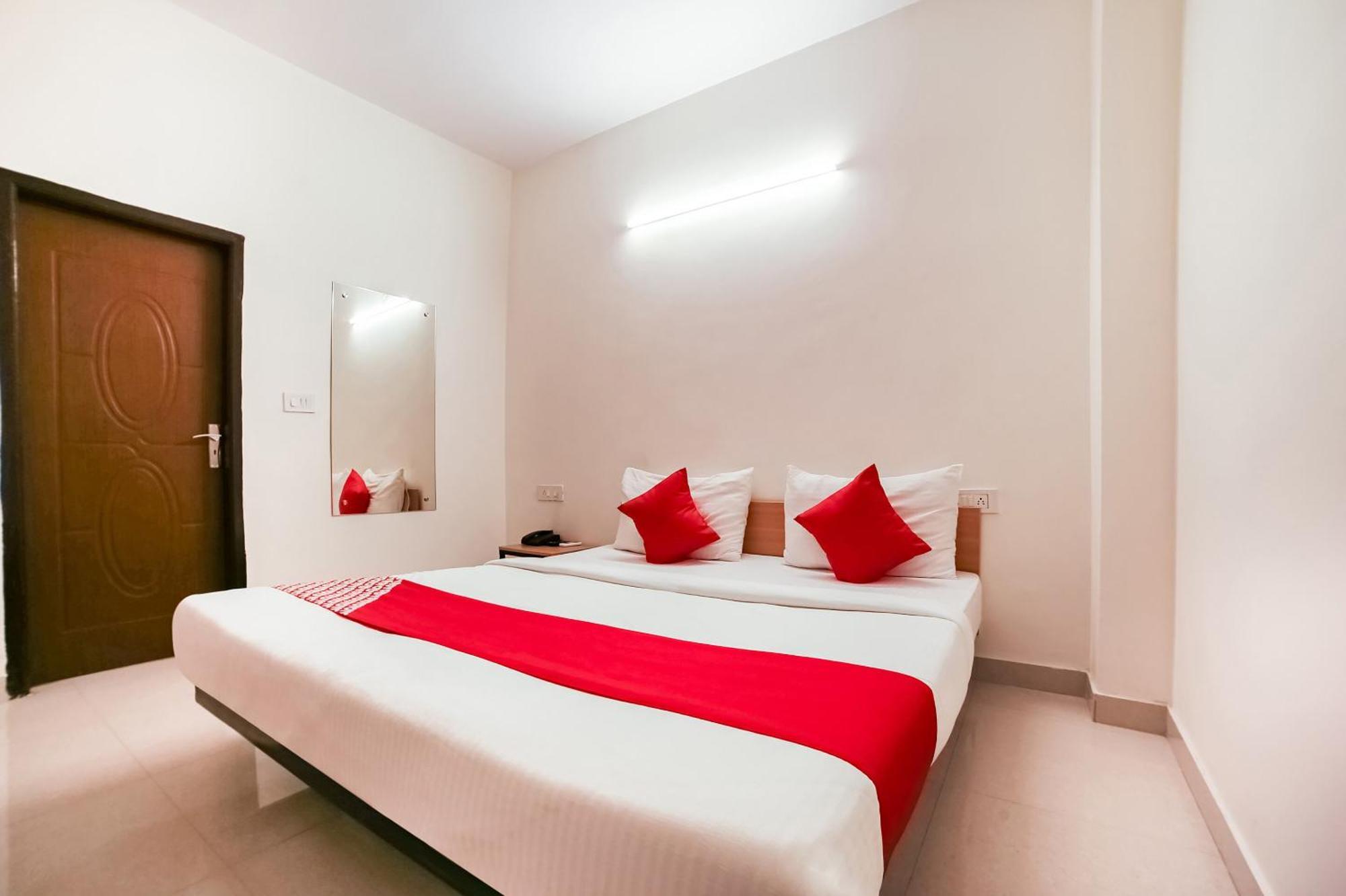 Live On Del5542 Hotel New Delhi Eksteriør billede