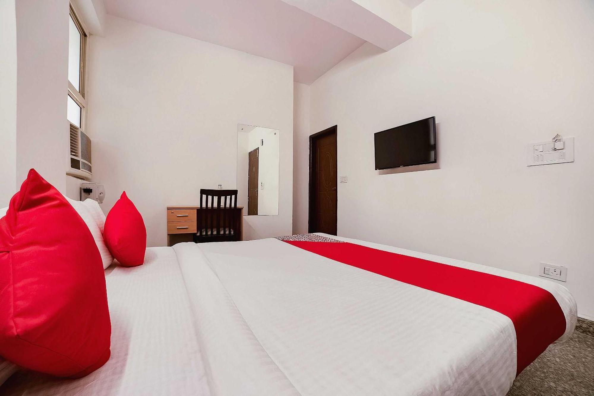 Live On Del5542 Hotel New Delhi Eksteriør billede