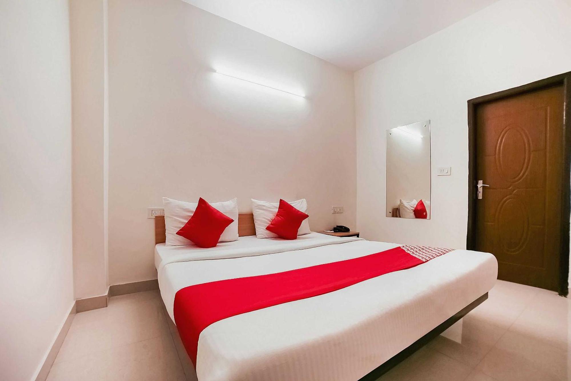 Live On Del5542 Hotel New Delhi Eksteriør billede